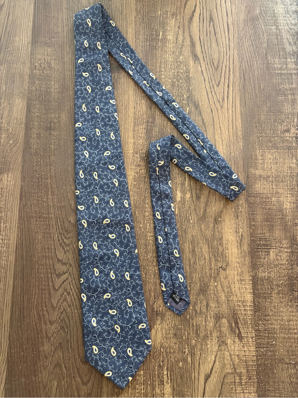Dior Blue Paisley Silk Tie with Yellow Accents